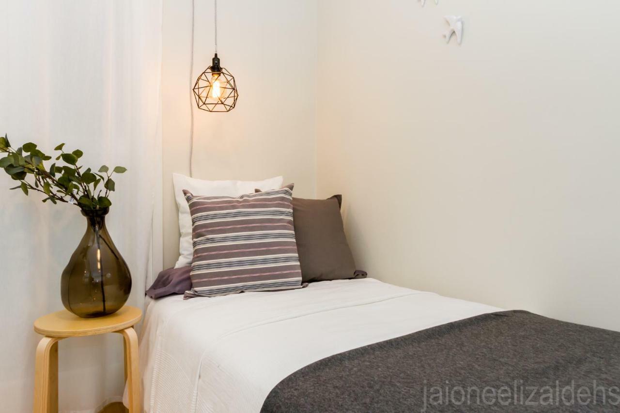 The Estafeta View Apartment Pamplona Exterior photo